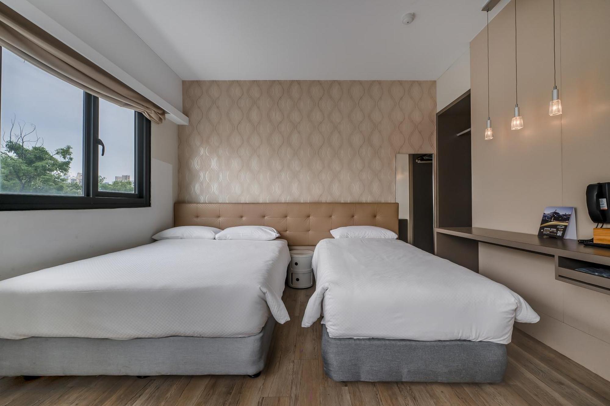 Check Inn Express Kaohsiung Love River Dış mekan fotoğraf